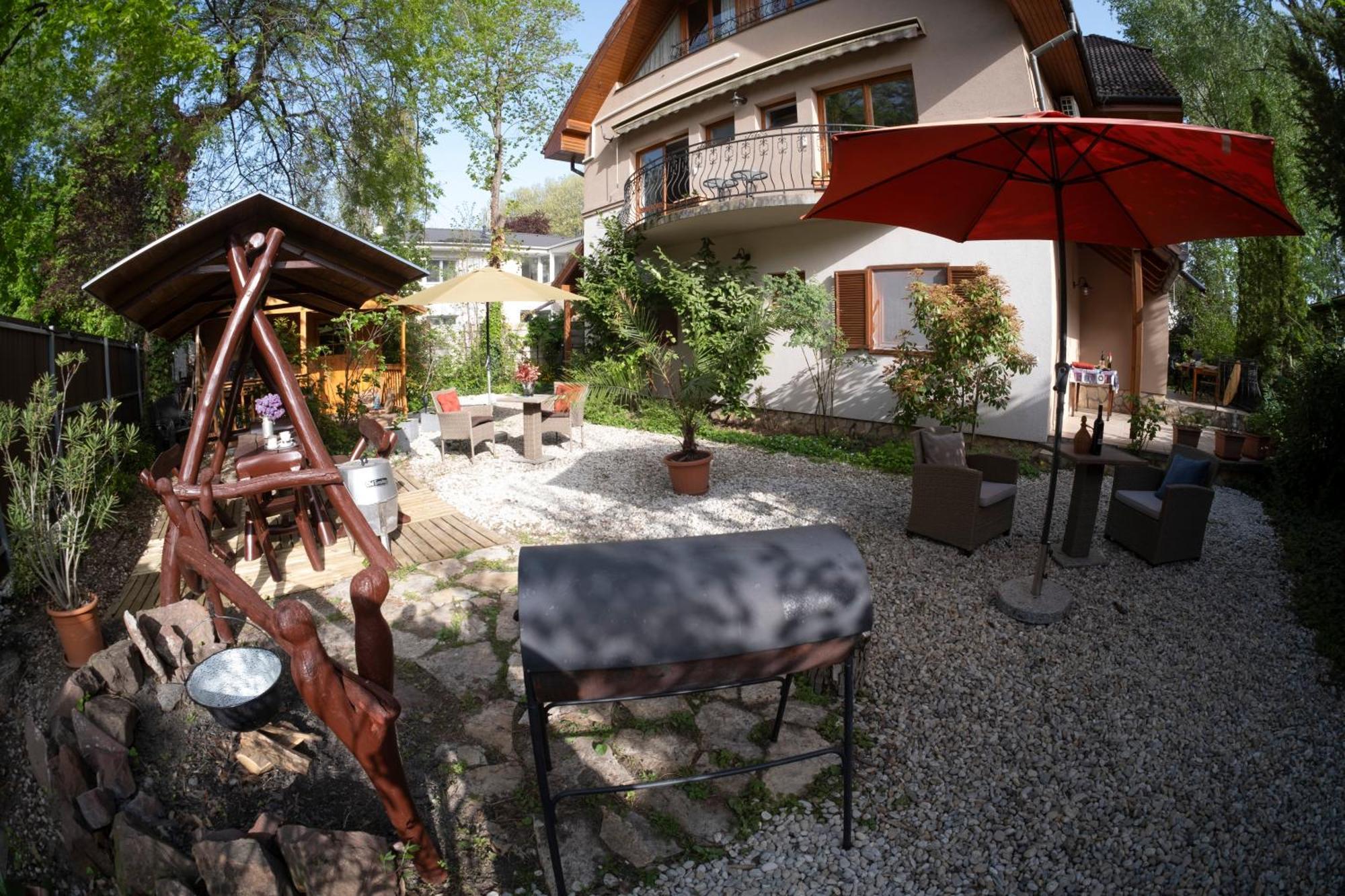 Vicze Apartmanház Siófok Exterior foto