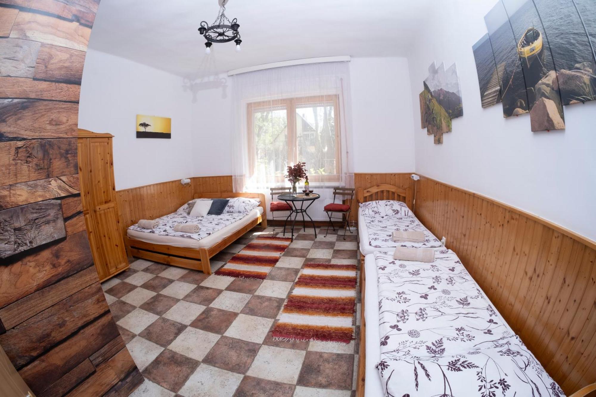 Vicze Apartmanház Siófok Exterior foto